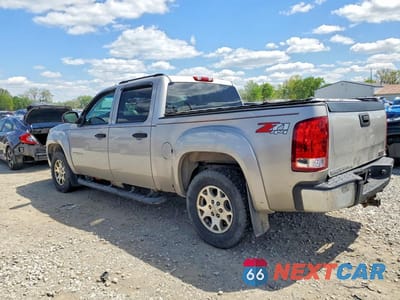 Drugie zdjęcie samochodu z przodu: 2007 GMC NEW SIERRA K1500 VIN:2GTEK13M371533852 - miniatura