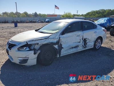 2015 NISSAN ALTIMA 2.5 S 1N4AL3AP9FC243828 - główne zdjęcie licytacji z USA - miniatura