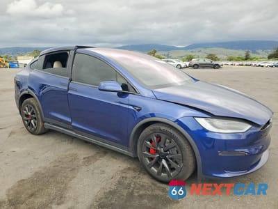 Czwarte zdjęcie samochodu z boku: 2024 TESLA MODEL X VIN:7SAXCBE69RF454764 - miniatura