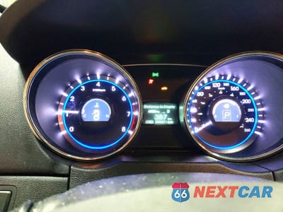 Zdjęcie 9 z 11 samochodu: 2013 HYUNDAI SONATA SE VIN:5NPEC4ACXDH511348 - miniatura