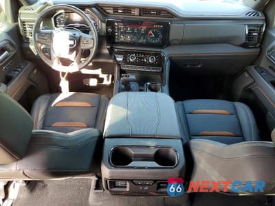 Zdjęcie 8 z 13 samochodu: 2025 GMC SIERRA K1500 AT4 VIN:3GTUUEEL4SG258249 - miniatura