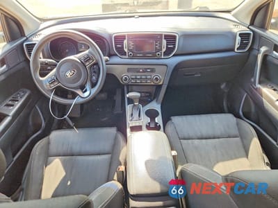 Zdjęcie 8 z 13 samochodu: 2017 KIA SPORTAGE LX VIN:KNDPMCAC6H7186210 - miniatura
