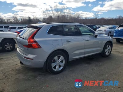 Trzecie zdjęcie samochodu z tyłu: 2022 VOLVO XC60 B5 MOMENTUM VIN:YV4L12RK6N1025669 - miniatura