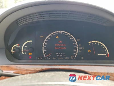 Zdjęcie 9 z 11 samochodu: 2008 MERCEDES-BENZ S 63 AMG VIN:WDDNG77X68A194736 - miniatura