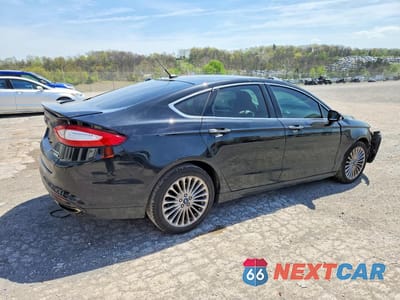 Trzecie zdjęcie samochodu z tyłu: 2016 FORD FUSION TITANIUM VIN:3FA6P0K95GR249461 - miniatura