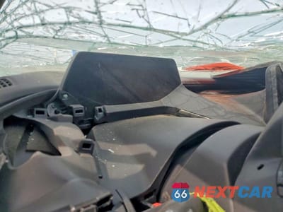 Zdjęcie 9 z 12 samochodu: 2024 TOYOTA PRIUS XLE VIN:JTDADABU9R3009211 - miniatura