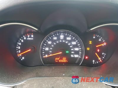 Zdjęcie 9 z 13 samochodu: 2014 KIA SORENTO LX VIN:5XYKTDA75EG504371 - miniatura