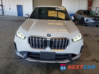 Piąte zdjęcie samochodu w środku: 2024 BMW X1 XDRIVE28I VIN:WBX73EF08R5Y33073 - miniatura
