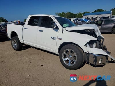 Czwarte zdjęcie samochodu z boku: 2016 RAM 1500 LARAMIE VIN:1C6RR7NTXGS138188 - miniatura