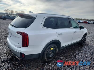 Trzecie zdjęcie samochodu z tyłu: 2023 KIA TELLURIDE S VIN:5XYP6DGC4PG393946 - miniatura