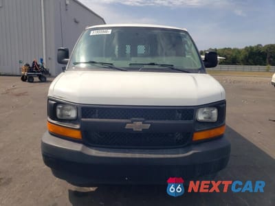 Piąte zdjęcie samochodu w środku: 2017 CHEV EXPRESS G2500 VIN:1GCWGAFF1H1135808 - miniatura