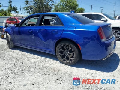 Drugie zdjęcie samochodu z przodu: 2020 CHRYSLER 300 TOURING VIN:2C3CCAAG0LH112176 - miniatura