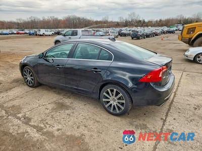 Drugie zdjęcie samochodu z przodu: 2017 VOLVO S60 PREMIER VIN:LYV402TK6HB134682 - miniatura