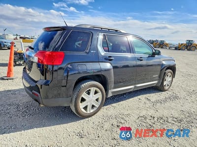 Trzecie zdjęcie samochodu z tyłu: 2012 GMC TERRAIN SLT VIN:2GKFLVE55C6369682 - miniatura