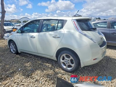 Drugie zdjęcie samochodu z przodu: 2012 NISSAN LEAF SV VIN:JN1AZ0CPXCT015565 - miniatura