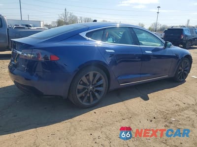 Trzecie zdjęcie samochodu z tyłu: 2017 TESLA MODEL S VIN:5YJSA1E27HF229116 - miniatura