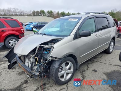 2004 TOYOTA SIENNA LE 7 PASSENGER 5TDZA23C24S067045 - główne zdjęcie licytacji z USA - miniatura