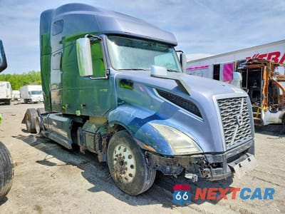 2019 VOLVO VNL SEMI TRUCK 4V4NC9EH8KN872288 - główne zdjęcie licytacji z USA - miniatura