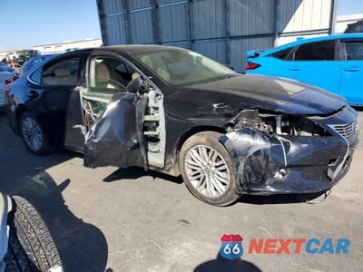 Czwarte zdjęcie samochodu z boku: 2013 LEXUS ES 350 VIN:JTHBK1GG9D2023765 - miniatura