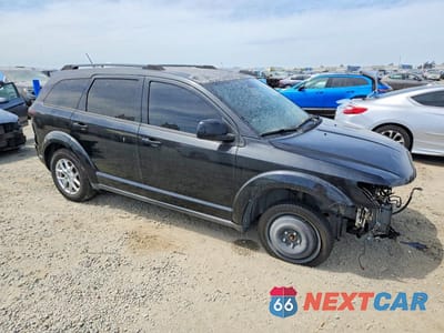 Czwarte zdjęcie samochodu z boku: 2013 DODGE JOURNEY R VIN:3C4PDCEG6DT661387 - miniatura