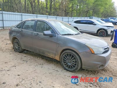 Czwarte zdjęcie samochodu z boku: 2010 FORD FOCUS SES VIN:1FAHP3GN3AW276131 - miniatura