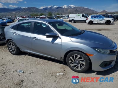 Czwarte zdjęcie samochodu z boku: 2016 HONDA CIVIC EX VIN:19XFC2F81GE001315 - miniatura