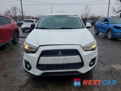 Piąte zdjęcie samochodu w środku: 2013 MITSUBISHI RVR SE VIN:4A4AJ3AU8DE606720 - miniatura