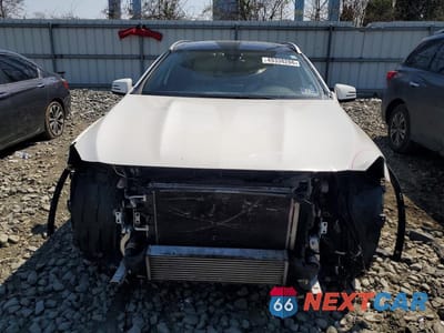 Piąte zdjęcie samochodu w środku: 2019 MERCEDES-BENZ GLA 250 4MATIC VIN:WDCTG4GBXKJ630705 - miniatura