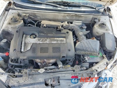 Zdjęcie 11 z 12 samochodu: 2004 HYUNDAI ELANTRA GLS VIN:KMHDN46DX4U827308 - miniatura