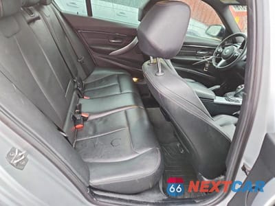 Zdjęcie 10 z 12 samochodu: 2016 BMW 328 XI SULEV VIN:WBA8E3C54GK502504 - miniatura