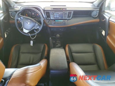 Zdjęcie 8 z 12 samochodu: 2018 TOYOTA RAV4 SE VIN:JTMNFREV7JJ150762 - miniatura