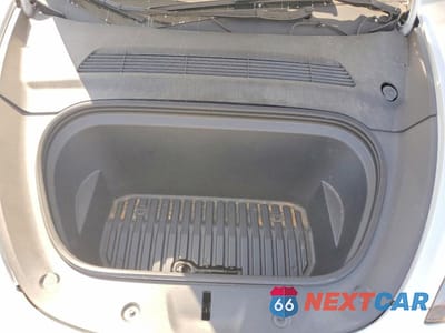 Zdjęcie 11 z 12 samochodu: 2023 TESLA MODEL Y VIN:7SAYGDEF9PF810941 - miniatura