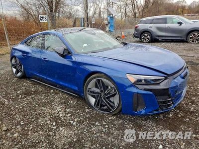 Czwarte zdjęcie samochodu z boku: 2024 AUDI RS E-TRON GT VIN:WAUBHBFW3R7900076 - miniatura