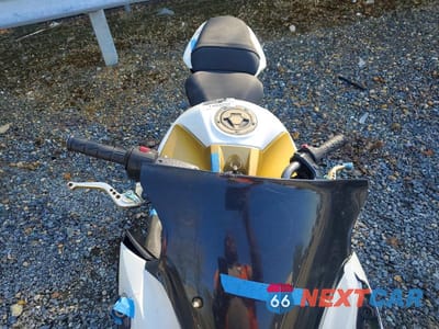 Piąte zdjęcie samochodu w środku: 2016 KAWASAKI EX650 E VIN:JKAEXEE16GDA21578 - miniatura