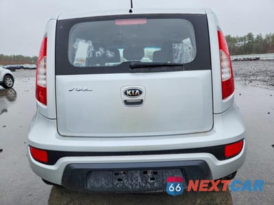 Zdjęcie 6 z 12 samochodu: 2012 KIA SOUL BASE VIN:KNDJT2A50C7377991 - miniatura