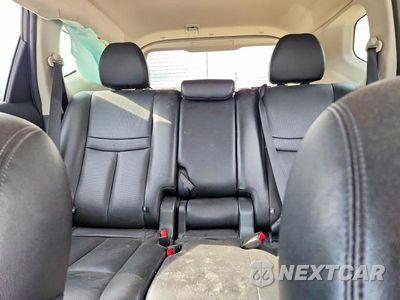 Zdjęcie 10 z 13 samochodu: 2016 NISSAN ROGUE SL VIN:5N1AT2MT3GC741730 - miniatura