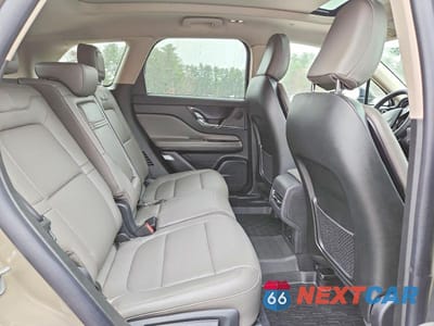 Zdjęcie 11 z 14 samochodu: 2025 LINCOLN CORSAIR PREMIERE VIN:5LMCJ1DA1SUL23836 - miniatura