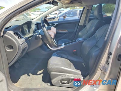 Zdjęcie 7 z 12 samochodu: 2017 VOLVO S60 PLATINUM VIN:LYV402HM5HB149975 - miniatura