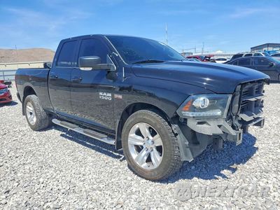 Czwarte zdjęcie samochodu z boku: 2014 RAM 1500 SPORT VIN:1C6RR7HT4ES230129 - miniatura