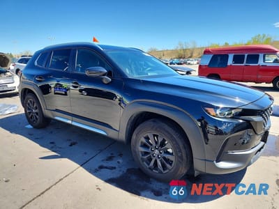 Czwarte zdjęcie samochodu z boku: 2024 MAZDA CX-50 PREFERRED VIN:7MMVABBM7RN208438 - miniatura