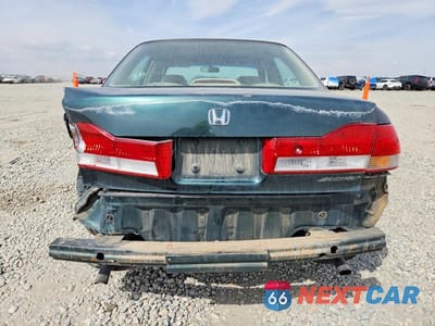 Zdjęcie 6 z 13 samochodu: 2001 HONDA ACCORD EX VIN:1HGCG16501A084674 - miniatura