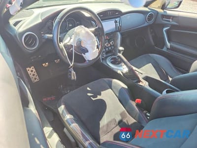 Zdjęcie 8 z 12 samochodu: 2020 SUBARU BRZ LIMITED VIN:JF1ZCAC17L9701648 - miniatura