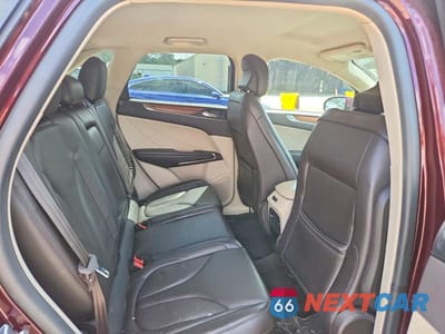 Zdjęcie 10 z 12 samochodu: 2017 LINCOLN MKC SELECT VIN:5LMCJ2D97HUL44503 - miniatura