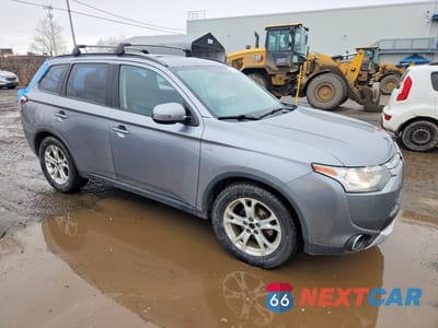 Czwarte zdjęcie samochodu z boku: 2015 MITSUBISHI OUTLANDER SE VIN:JA4JZ3AX0FZ602984 - miniatura