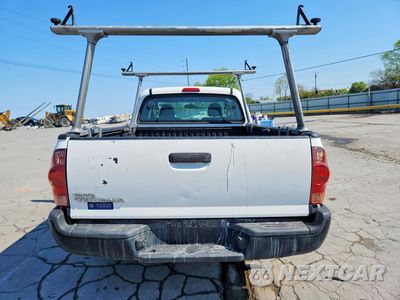 Zdjęcie 6 z 13 samochodu: 2015 TOYOTA TACOMA BASE VIN:5TFTX4CN3FX060927 - miniatura