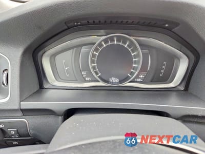 Zdjęcie 9 z 11 samochodu: 2017 VOLVO S60 PREMIER VIN:LYV402TK6HB134682 - miniatura