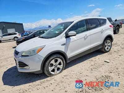 2015 FORD ESCAPE SE 1FMCU9G90FUA81489 - główne zdjęcie licytacji z USA - miniatura