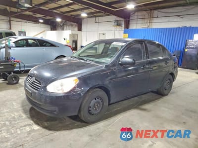 2010 HYUNDAI ACCENT GLS KMHCN4AC4AU430554 - główne zdjęcie licytacji z USA - miniatura