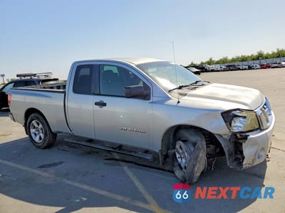 Czwarte zdjęcie samochodu z boku: 2009 NISSAN TITAN XE VIN:1N6AA06A79N306482 - miniatura
