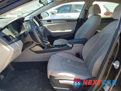 Zdjęcie 7 z 12 samochodu: 2017 HYUNDAI SONATA BASE VIN:5NPE24AF8HH542603 - miniatura